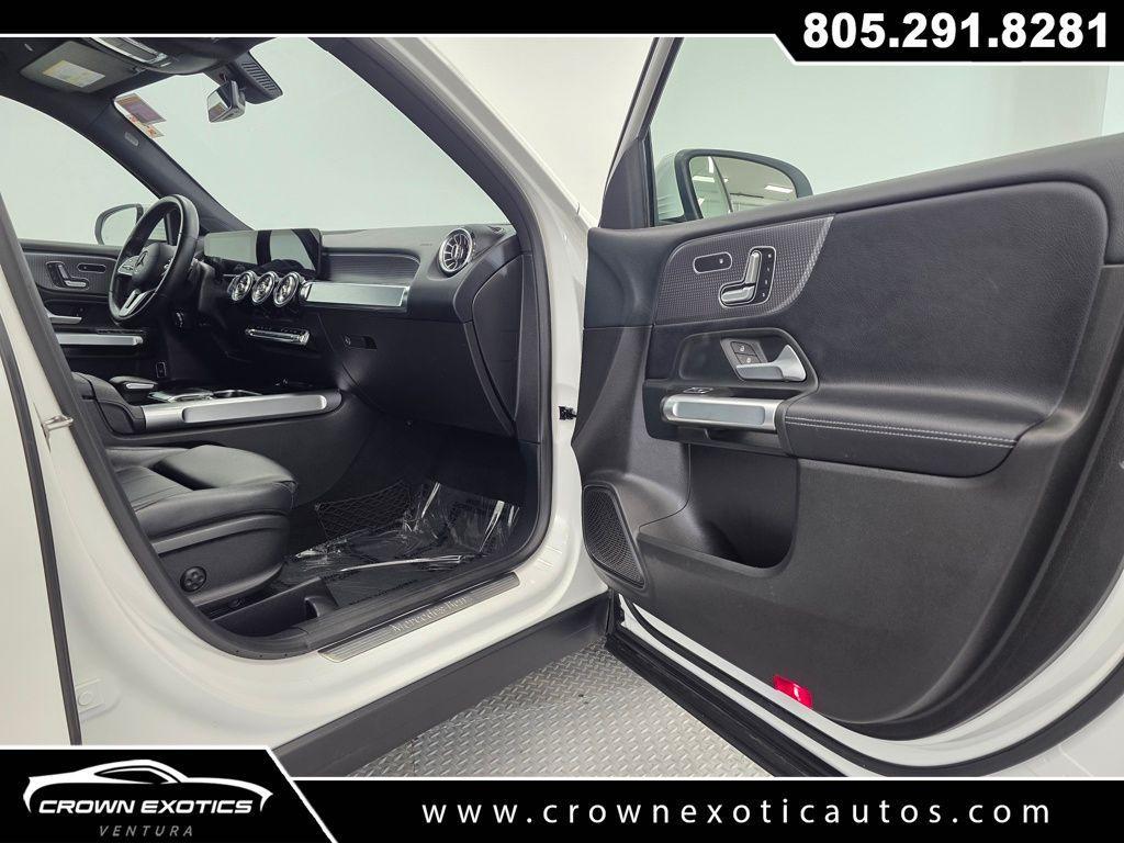 used 2020 Mercedes-Benz GLB 250 car, priced at $19,998