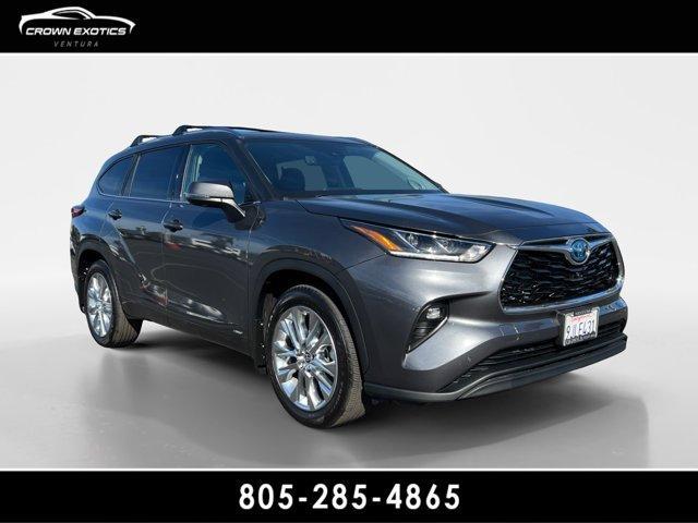 used 2023 Toyota Highlander Hybrid car, priced at $50,489