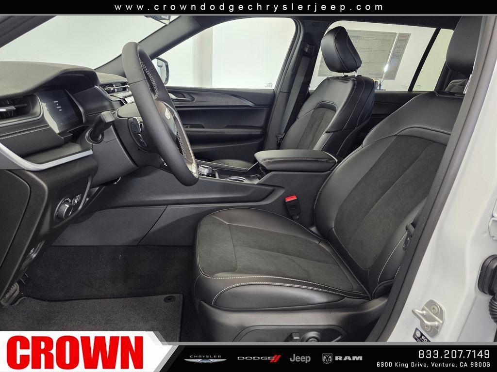 new 2025 Jeep Grand Cherokee L car, priced at $42,780