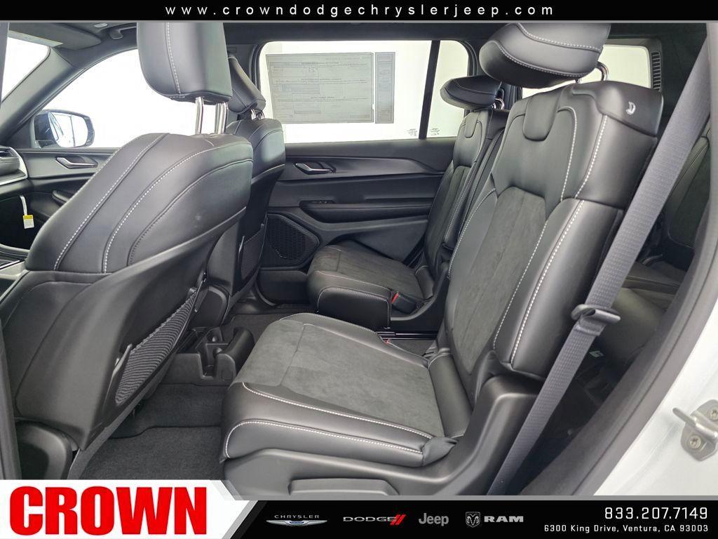 new 2025 Jeep Grand Cherokee L car, priced at $42,780