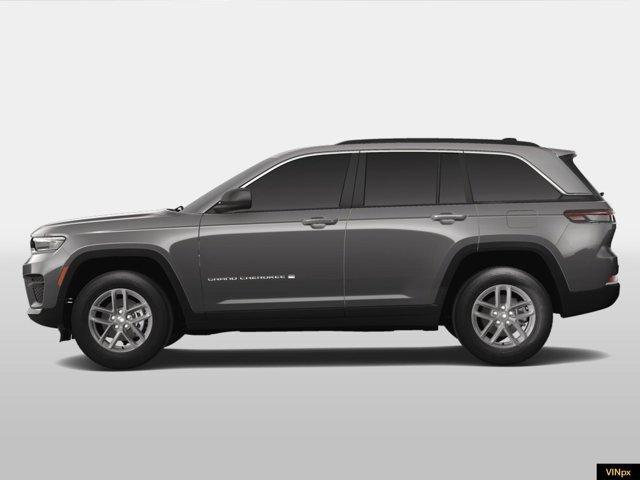 new 2025 Jeep Grand Cherokee car, priced at $39,175