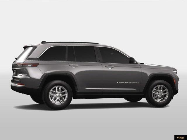 new 2025 Jeep Grand Cherokee car, priced at $39,175