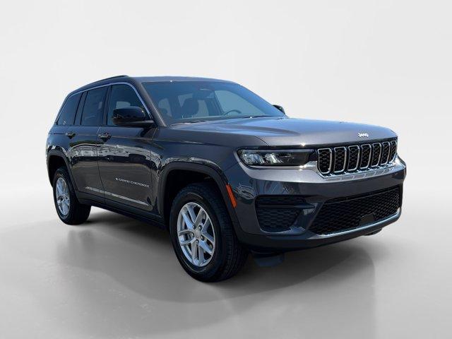 new 2024 Jeep Grand Cherokee car, priced at $33,558