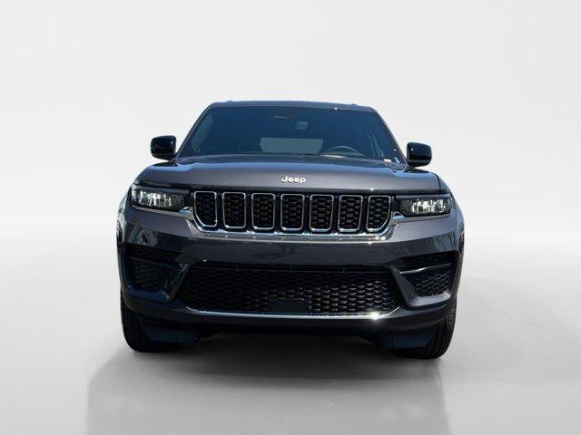 new 2024 Jeep Grand Cherokee car, priced at $33,558