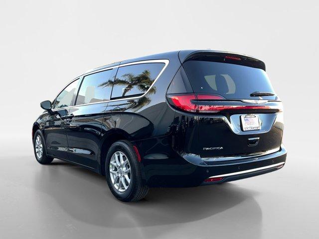 new 2025 Chrysler Pacifica car, priced at $41,145