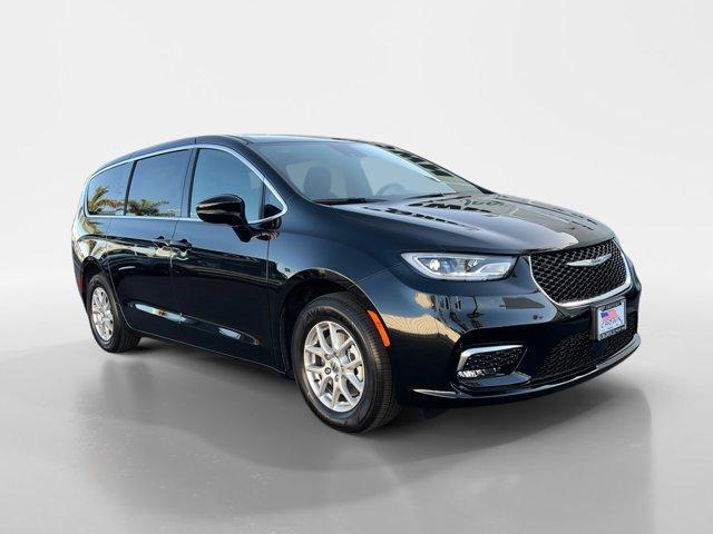 new 2025 Chrysler Pacifica car, priced at $41,145