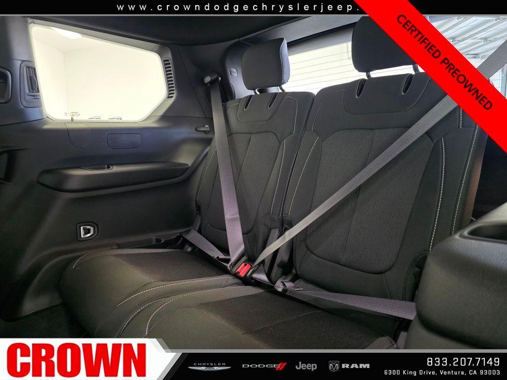 used 2025 Jeep Grand Cherokee L car, priced at $34,925