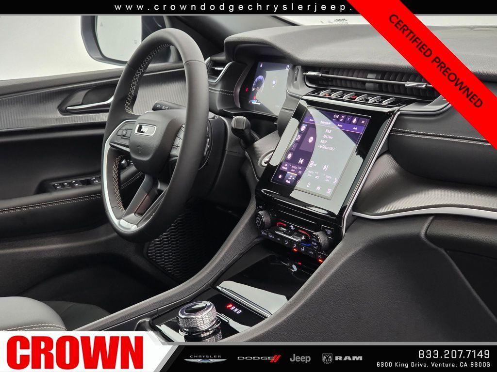 used 2025 Jeep Grand Cherokee L car, priced at $34,925