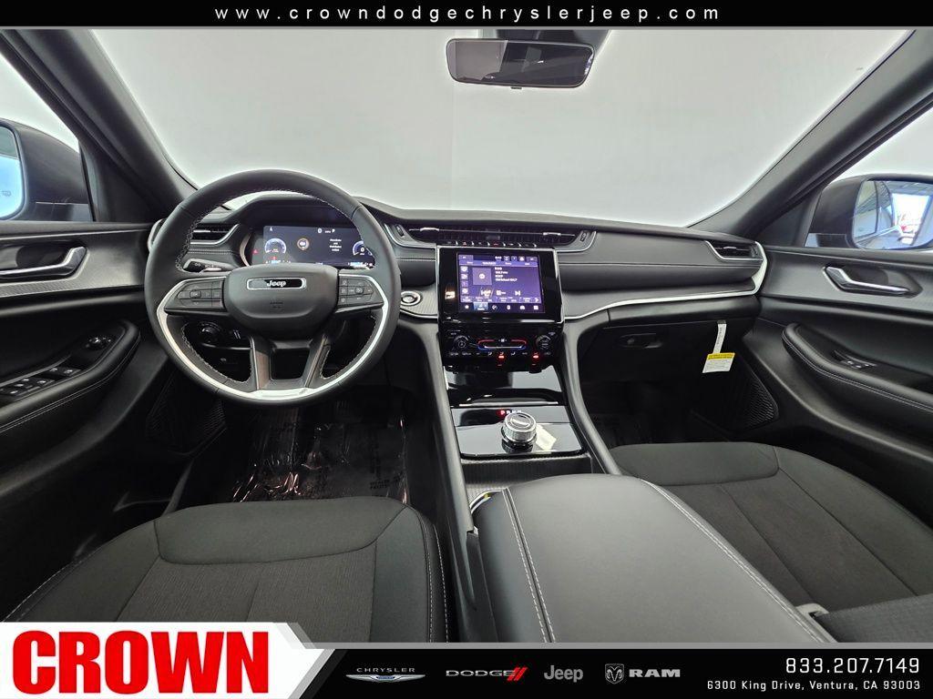 used 2025 Jeep Grand Cherokee L car, priced at $34,925