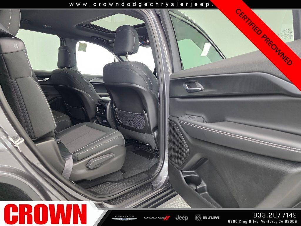 used 2025 Jeep Grand Cherokee L car, priced at $34,925
