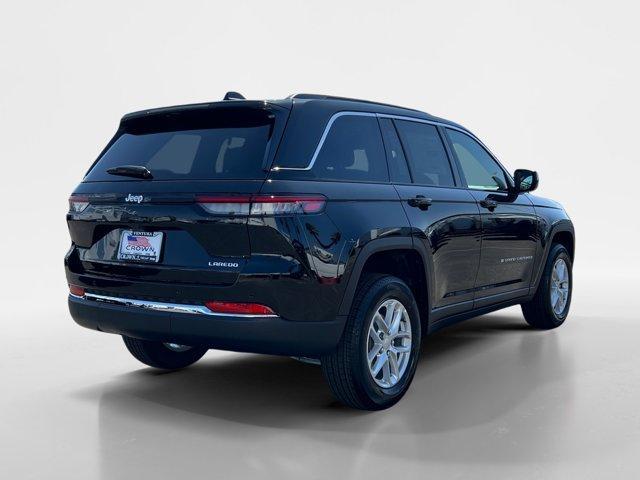 new 2024 Jeep Grand Cherokee car, priced at $32,495