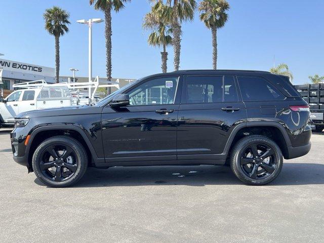 new 2025 Jeep Grand Cherokee car, priced at $44,675