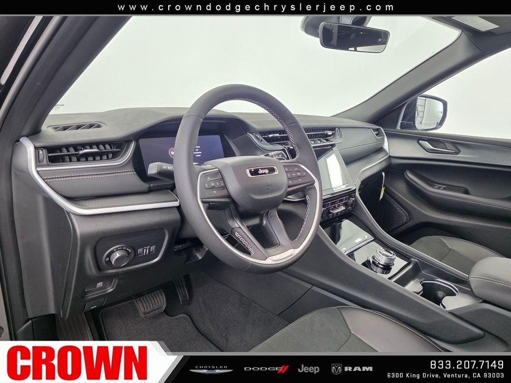 new 2025 Jeep Grand Cherokee L car, priced at $41,375