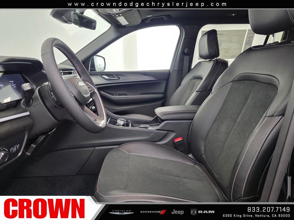 new 2025 Jeep Grand Cherokee L car, priced at $41,375