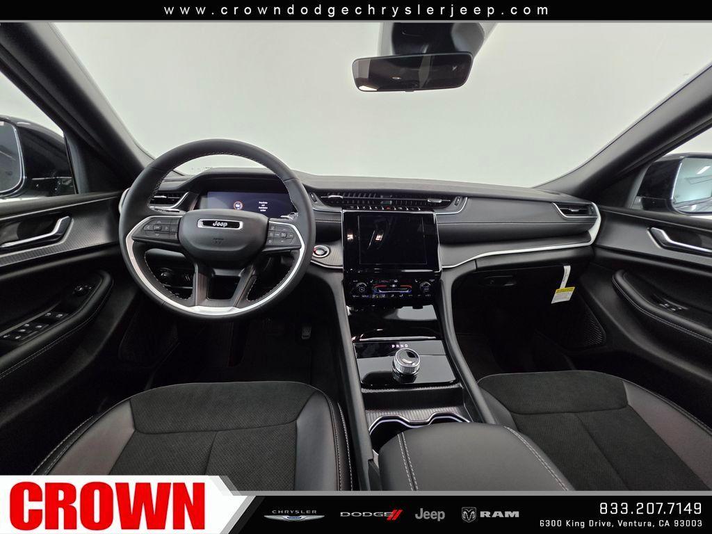 new 2025 Jeep Grand Cherokee L car, priced at $41,375