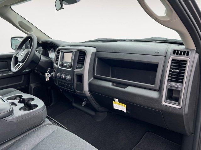 new 2024 Ram 1500 Classic car, priced at $39,885