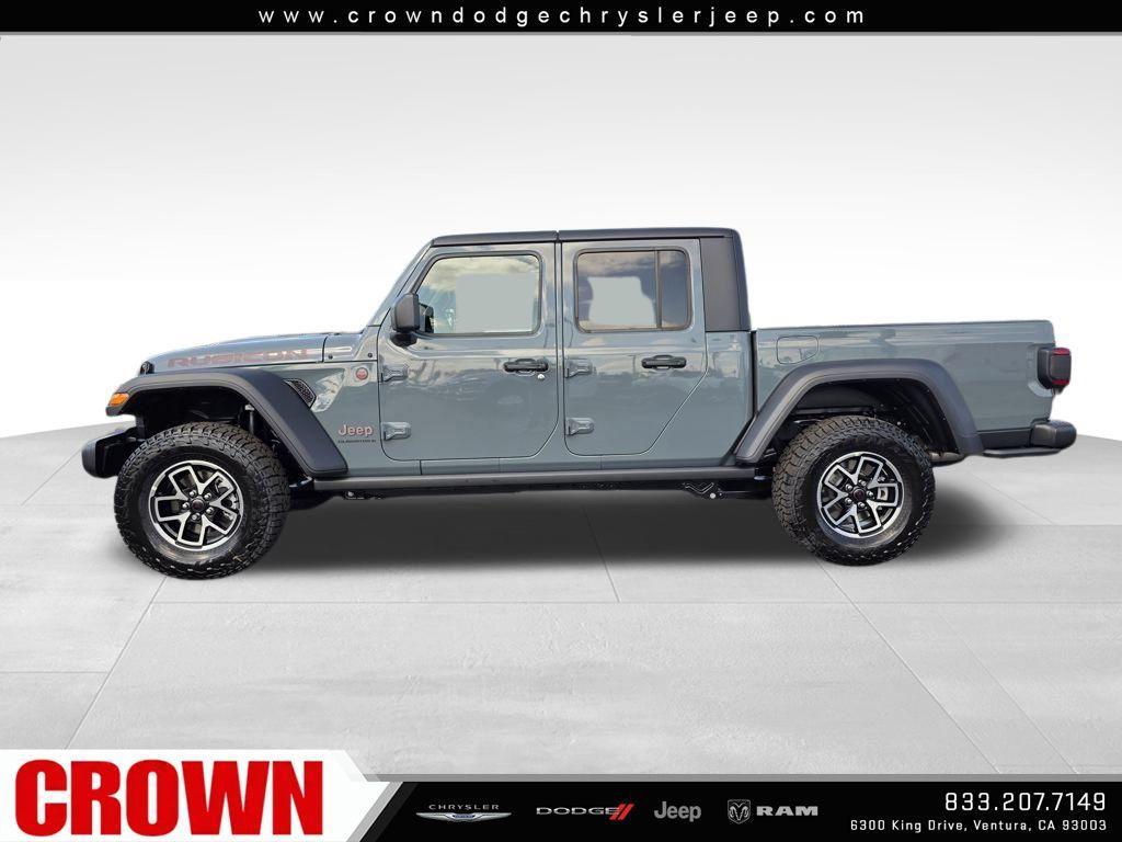 new 2025 Jeep Gladiator car, priced at $51,745