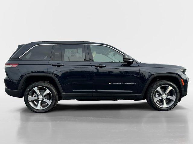 new 2024 Jeep Grand Cherokee 4xe car, priced at $47,205