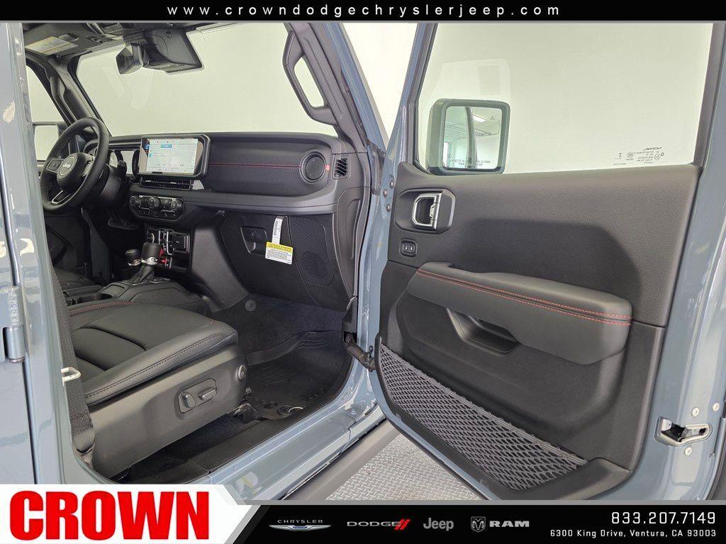 new 2025 Jeep Wrangler car, priced at $65,860