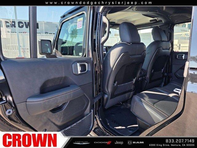 new 2025 Jeep Gladiator car, priced at $40,605