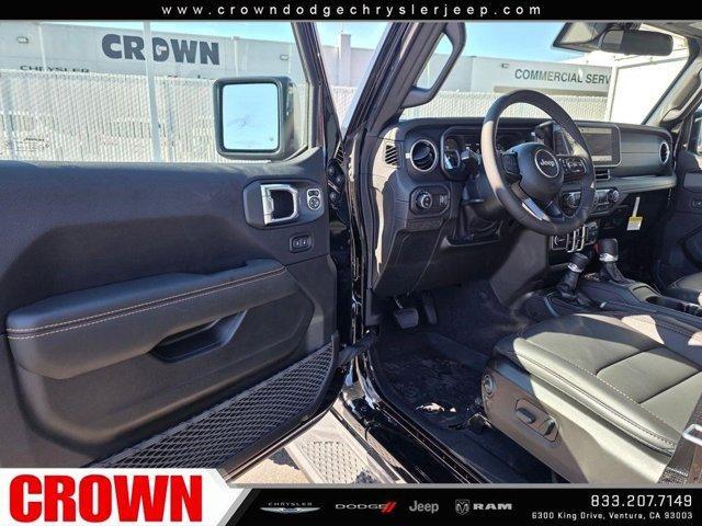new 2025 Jeep Gladiator car, priced at $40,605