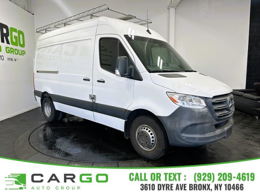 used 2022 Mercedes-Benz Sprinter 4500 car, priced at $35,995