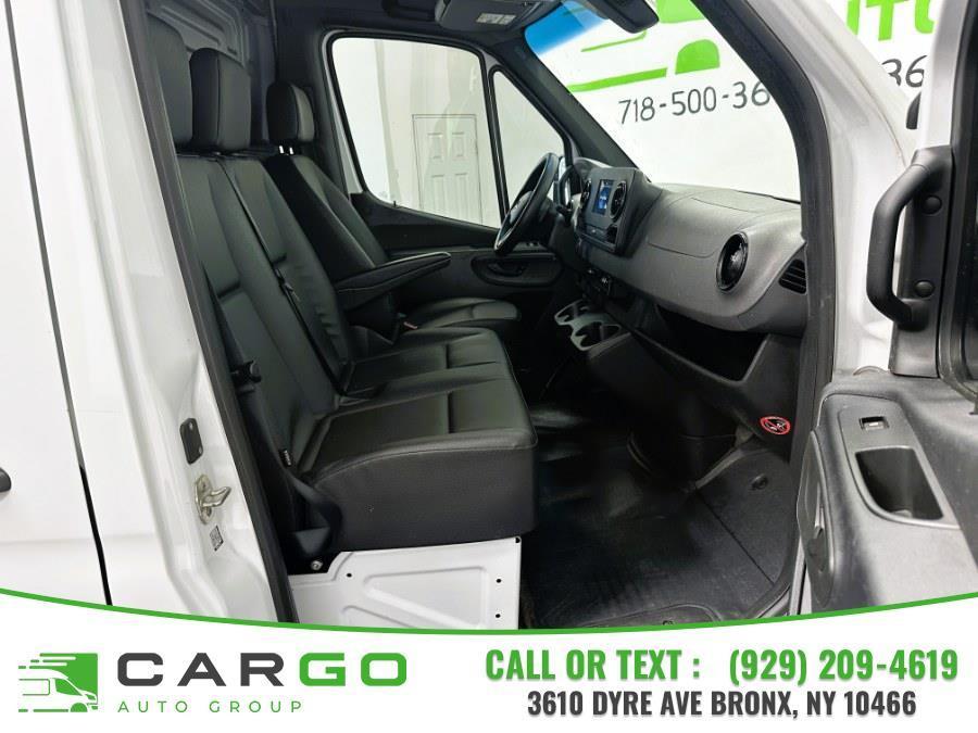 used 2022 Mercedes-Benz Sprinter 4500 car, priced at $35,995