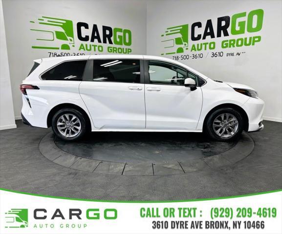 used 2022 Toyota Sienna car, priced at $35,895