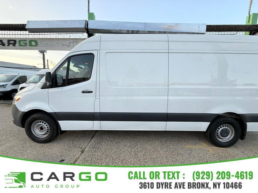 used 2022 Mercedes-Benz Sprinter 2500 car, priced at $32,995
