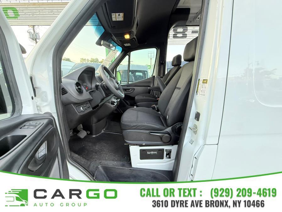 used 2022 Mercedes-Benz Sprinter 2500 car, priced at $32,995