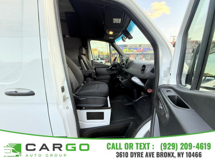 used 2022 Mercedes-Benz Sprinter 2500 car, priced at $32,995