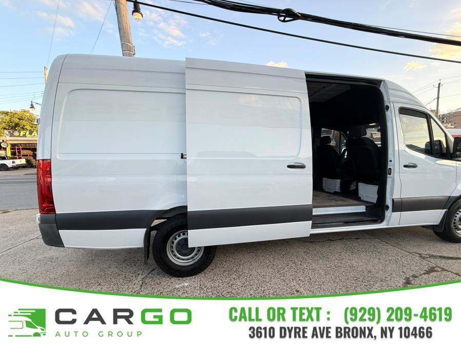 used 2022 Mercedes-Benz Sprinter 2500 car, priced at $32,995