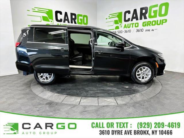 used 2022 Chrysler Pacifica car, priced at $36,995