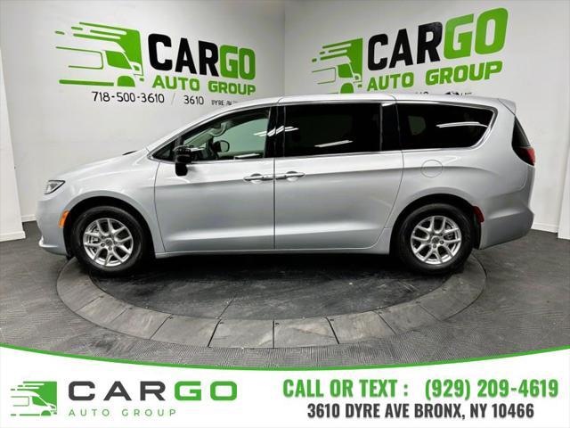 used 2024 Chrysler Pacifica car, priced at $29,495