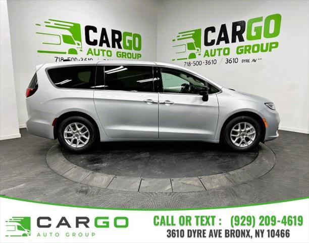 used 2024 Chrysler Pacifica car, priced at $29,495