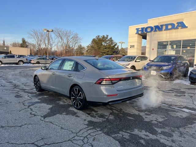 new 2025 Honda Accord Hybrid car, priced at $40,350