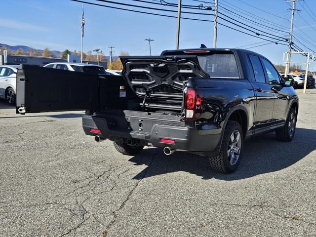 new 2025 Honda Ridgeline car, priced at $45,275