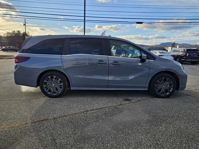 new 2025 Honda Odyssey car, priced at $46,960