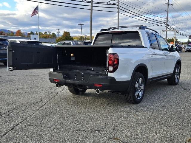 new 2025 Honda Ridgeline car, priced at $45,830