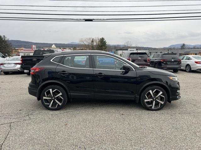 used 2022 Nissan Rogue Sport car, priced at $22,936