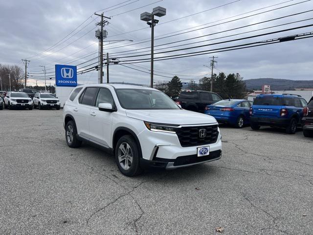 new 2025 Honda Pilot car, priced at $46,450