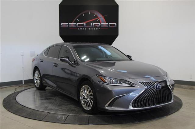 used 2019 Lexus ES 300h car, priced at $24,995