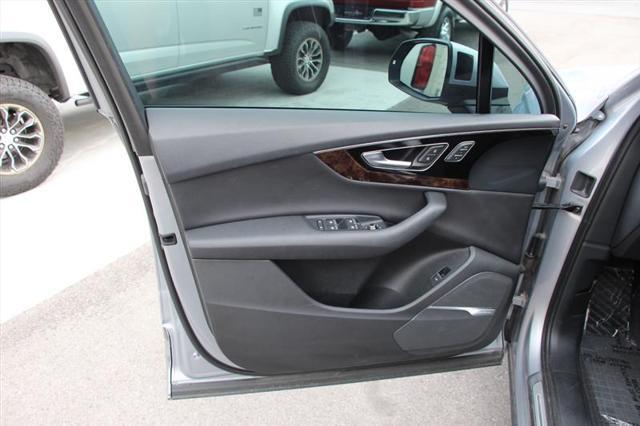 used 2018 Audi Q7 car, priced at $20,995