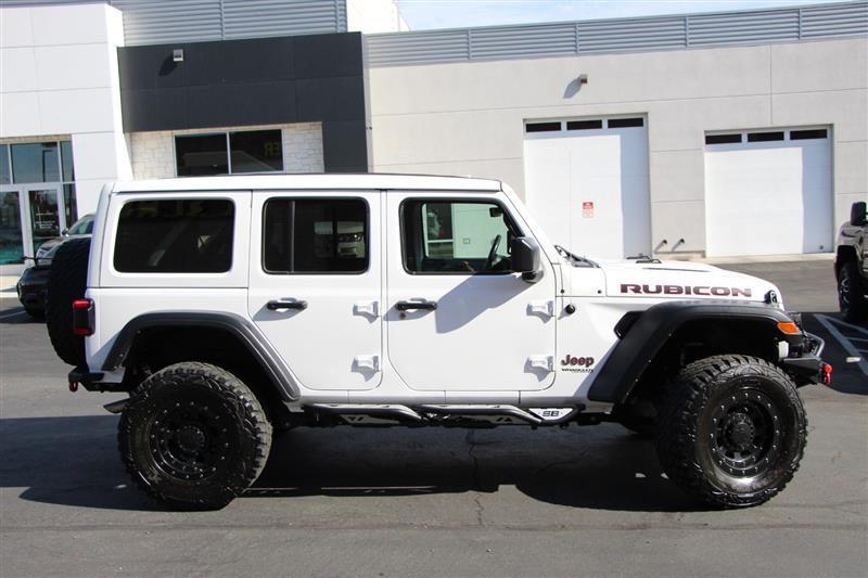 used 2022 Jeep Wrangler Unlimited car, priced at $43,995