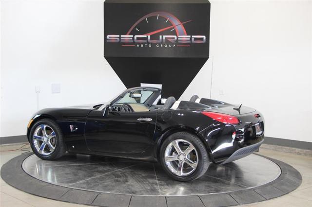 used 2006 Pontiac Solstice car, priced at $9,495