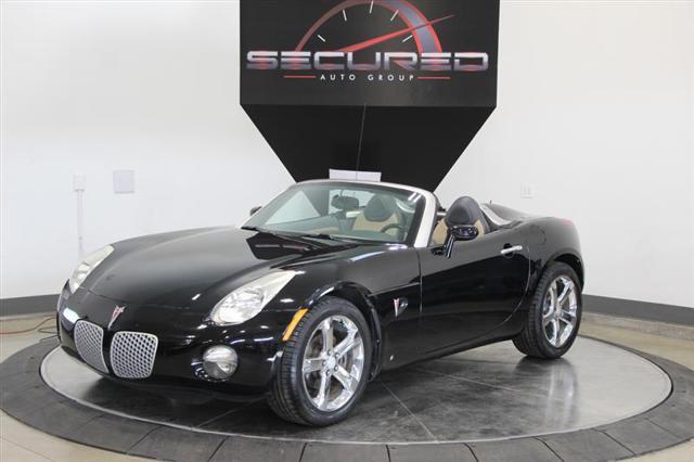 used 2006 Pontiac Solstice car, priced at $9,495