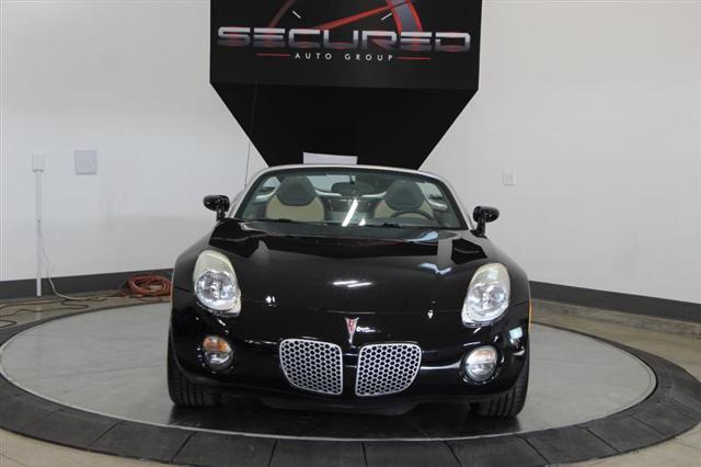 used 2006 Pontiac Solstice car, priced at $9,495