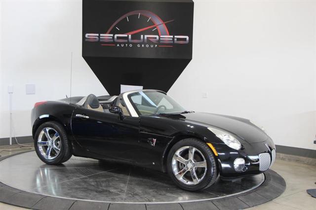 used 2006 Pontiac Solstice car, priced at $9,495