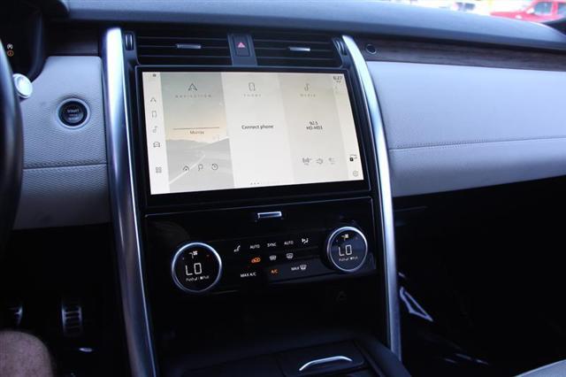 used 2022 Land Rover Discovery car, priced at $37,995