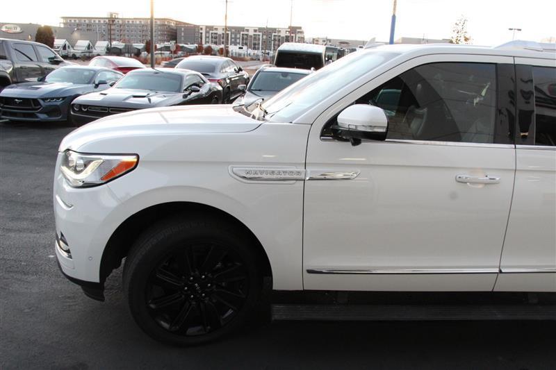 used 2022 Lincoln Navigator car, priced at $46,995